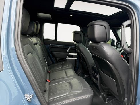 Used 2022 Land Rover Defender 110 X-Dynamic HSE image 18