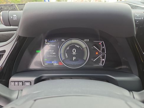 New 2025 Lexus ES 300h w/ Premium Package image 12