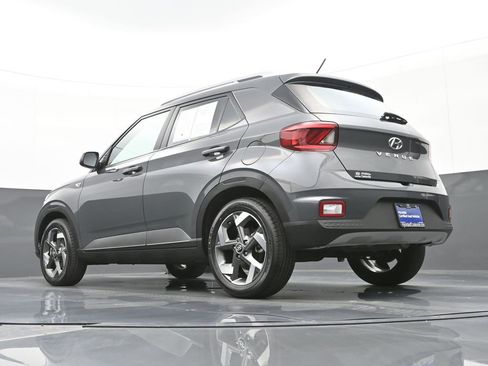 Certified 2024 Hyundai Venue SEL FWD image 46
