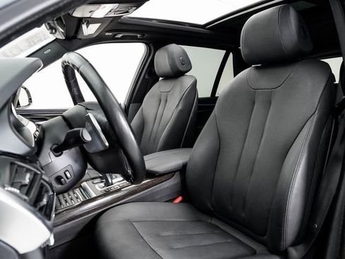 Used 2018 BMW X5 xDrive40e image 5