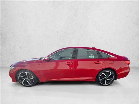 Used 2019 Honda Accord Sport image 2