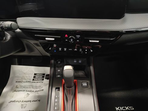 New 2026 Nissan Kicks SR w/ Cold Weather Package image 23