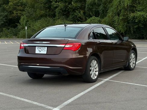 Used 2013 Chrysler 200 Touring image 5