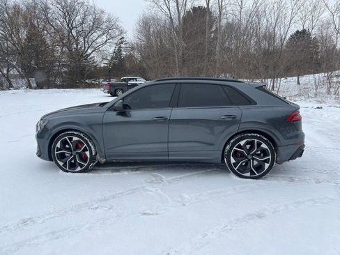 Used 2022 Audi RS Q8 w/ Carbon Optic Package image 8