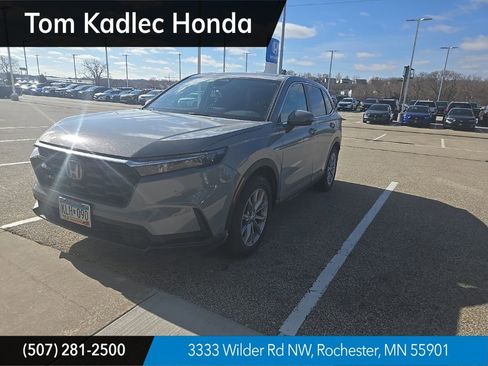 Used 2023 Honda CR-V EX image 1