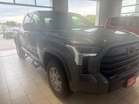 Used 2026 Toyota Tundra SR5 w/ SR5 Premium Package AWD/4WD image 4