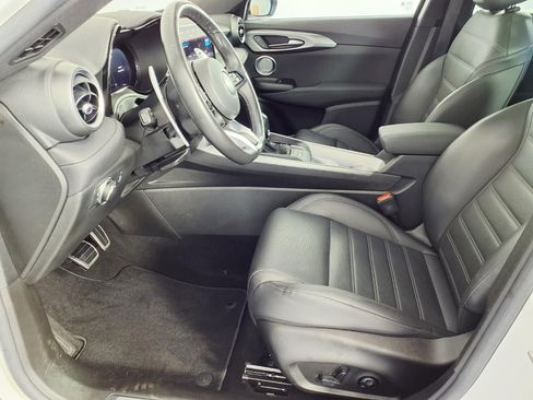 Used 2024 Alfa Romeo Tonale Veloce image 12