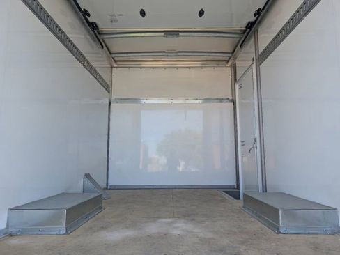 New 2024 Chevrolet Express 3500 w/ Power Convenience Package image 5