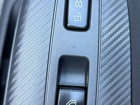 Used 2022 Mitsubishi Eclipse Cross SEL AWD/4WD image 35