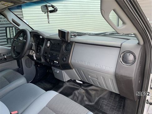 Used 2016 Ford F450 XL w/ Power Equipment Group RWD image 29