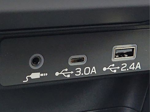 Certified 2025 Subaru Crosstrek 2.0i Premium image 16