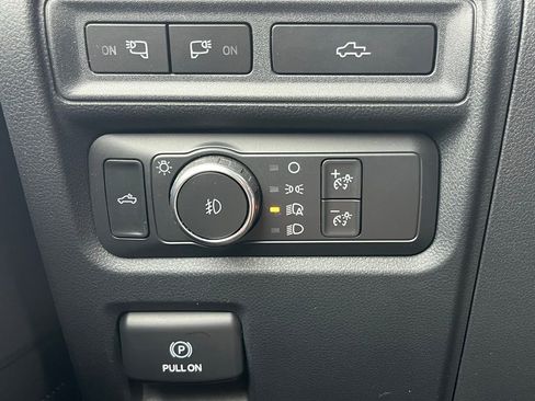 Used 2021 Ford F150 XLT w/ Equipment Group 302A High image 18