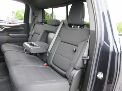 Used 2025 GMC Sierra 1500 Elevation w/ Preferred Package AWD/4WD image 22