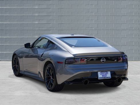 Used 2024 Nissan Z Performance w/ Floor Mat Package RWD image 3