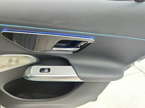 Used 2024 Mercedes-Benz E 350 4MATIC Sedan image 27