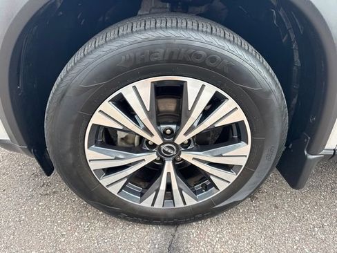 Certified 2023 Nissan Rogue SV AWD/4WD image 32