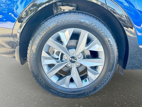 Used 2025 Kia Sportage SX FWD image 5