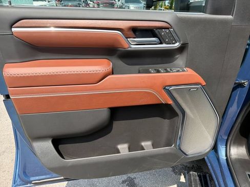 New 2026 GMC Sierra 2500 Denali Ultimate AWD/4WD image 16