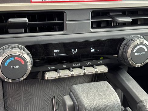 Certified 2025 Toyota Tacoma SR5 image 18