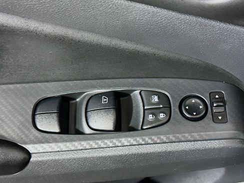 Used 2025 Nissan Altima 2.5 S image 24