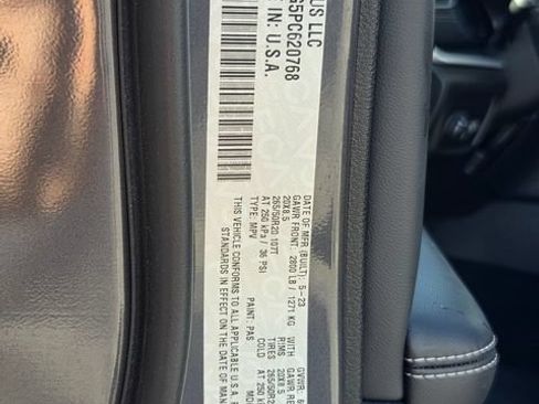 Certified 2023 Jeep Grand Cherokee Altitude AWD/4WD image 19