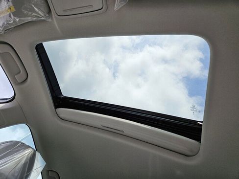 New 2025 Honda Accord EX-L image 8