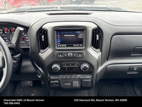 Used 2025 Chevrolet Silverado 2500 Custom w/ Custom Convenience Package image 17