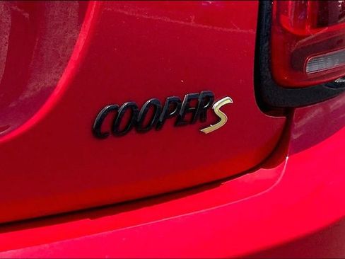 Certified 2023 MINI Cooper SE FWD image 9