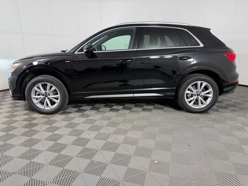 Certified 2024 Audi Q3 2.0T Premium AWD/4WD image 2