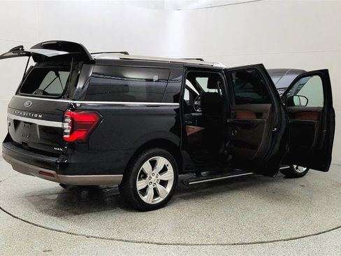 Used 2022 Ford Expedition Max King Ranch image 12