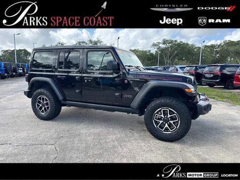 Certified 2024 Jeep Wrangler Unlimited Rubicon AWD/4WD image 1