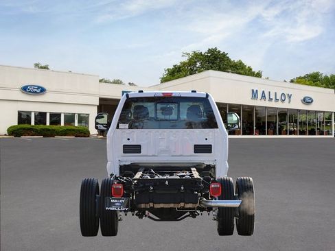 Used 2024 Ford F550 4x4 SuperCab Super Duty w/ Snow Plow Prep Package image 2