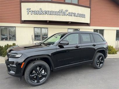 Used 2025 Jeep Grand Cherokee Limited w/ Luxury Tech Group II