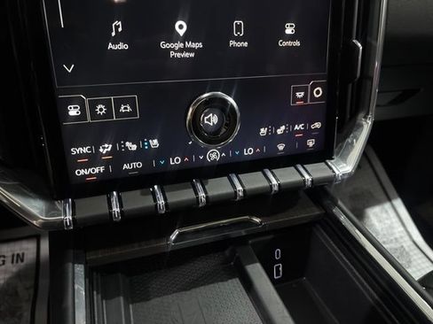 Used 2026 GMC Acadia Denali w/ Super Cruise Package AWD/4WD image 32