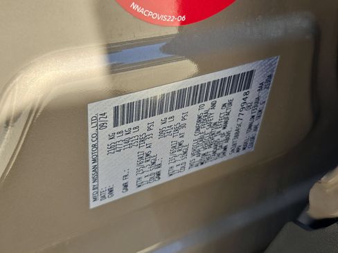 Certified 2025 Nissan Rogue SV AWD/4WD image 33