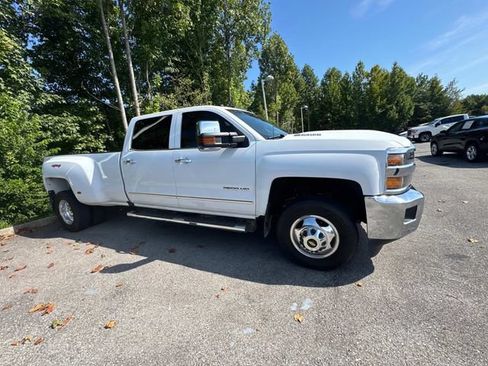 Used 2018 Chevrolet Silverado 3500 LTZ w/ Duramax Plus Package AWD/4WD image 5