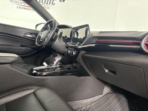 Used 2025 Chevrolet Trax RS w/ Driver Confidence Package image 26