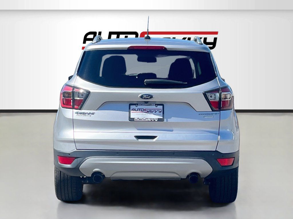 Used 2017 Ford Escape Titanium FWD image 6