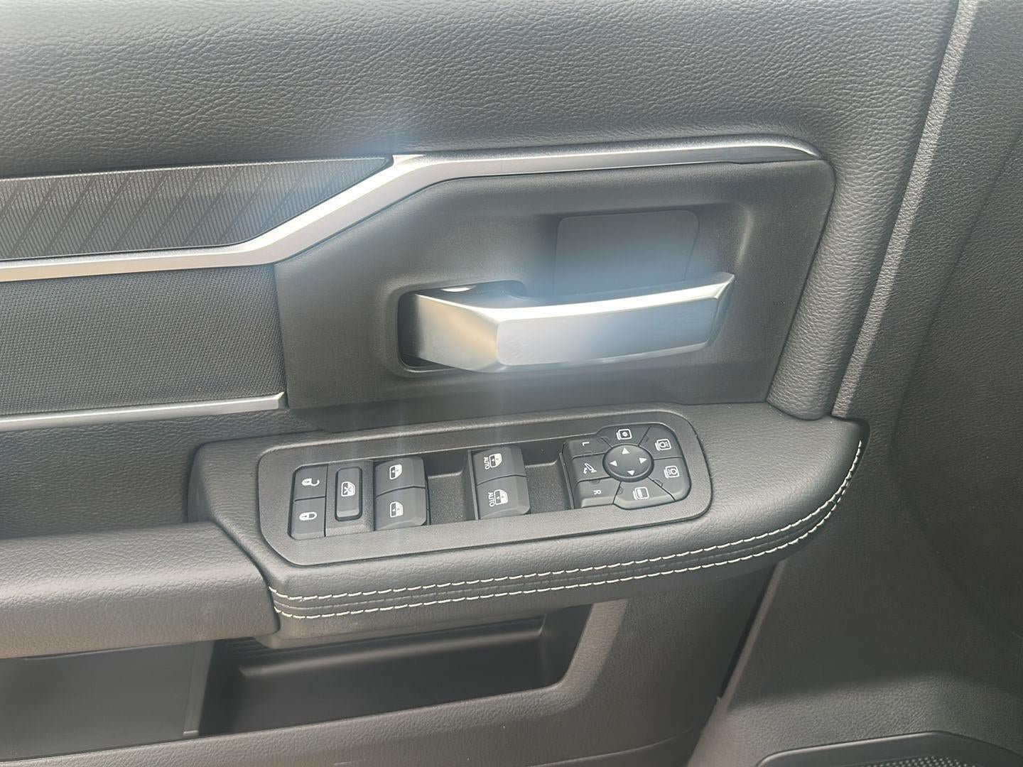 New 2026 RAM 2500 Big Horn AWD/4WD image 10