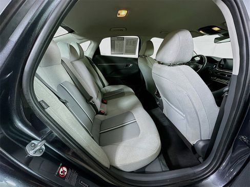 Used 2020 Hyundai Sonata SEL w/ Convenience Package image 9