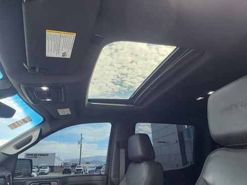 Used 2021 GMC Sierra 1500 AT4 w/ AT4 Premium Package image 39