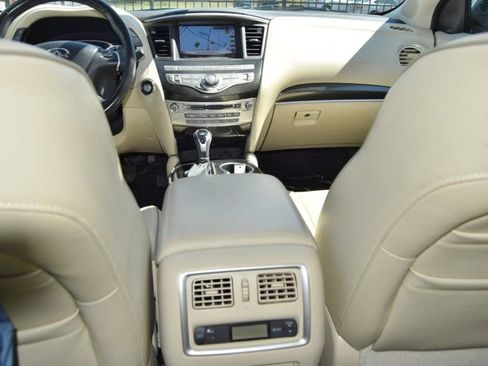 Used 2019 INFINITI QX60 Luxe w/ Essential Package image 27