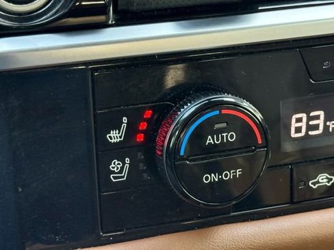 Certified 2022 Nissan Pathfinder Platinum w/ Cargo Package image 23