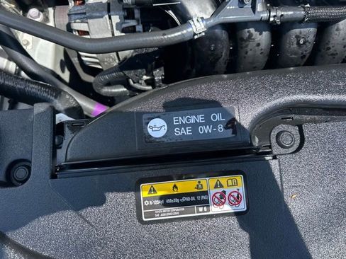 Used 2025 Toyota Corolla SE FWD image 14