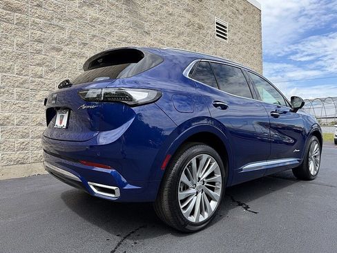 Used 2025 Buick Envision Avenir AWD/4WD image 3