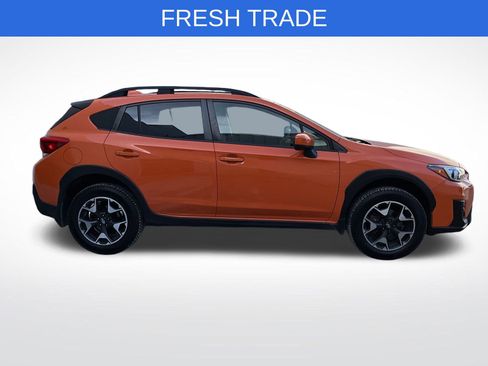 Used 2020 Subaru Crosstrek 2.0i Premium w/ Moonroof Package 1 image 6