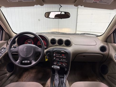Used 2005 Pontiac Grand Am SE FWD image 13