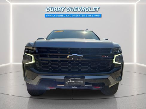 Used 2024 Chevrolet Tahoe Z71 w/ Luxury Package image 3