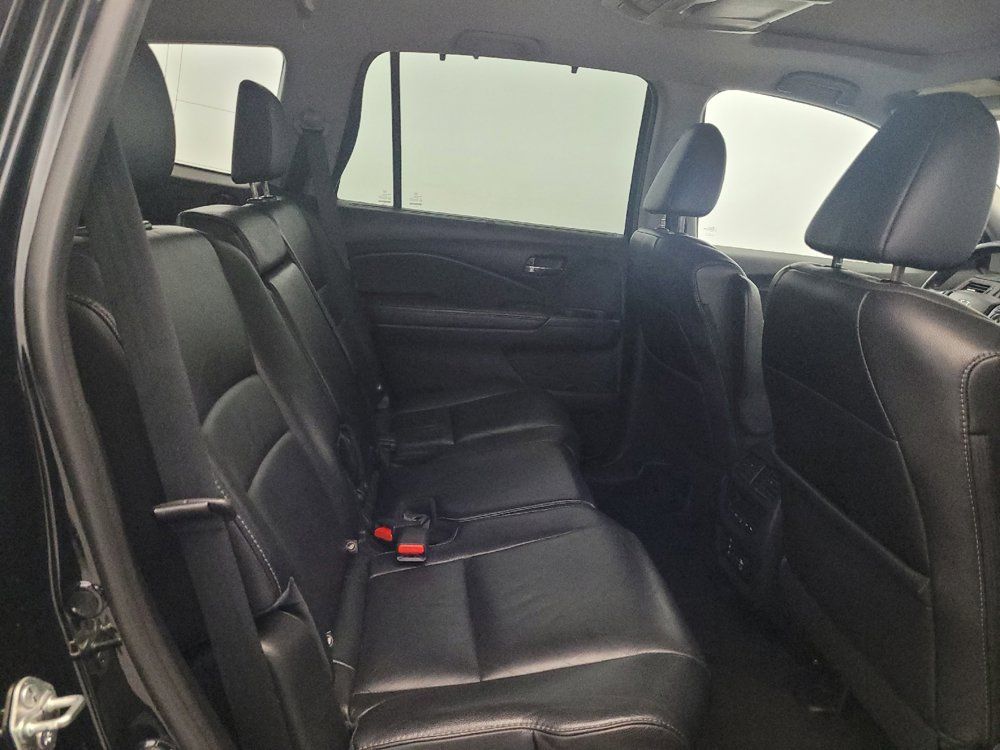 Used 2017 Honda Pilot Touring image 19