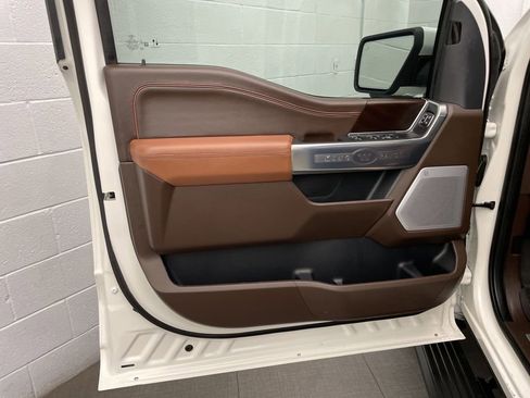 Used 2025 Ford F150 King Ranch w/ FX4 Off-Road Package image 25